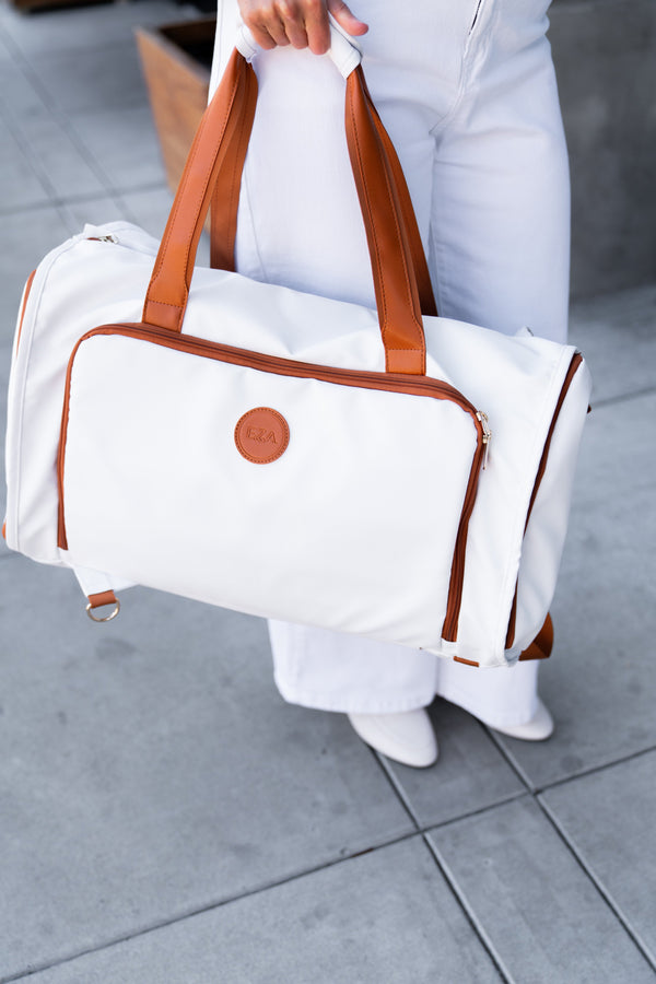 The Quiet Luxury of Movement: Why the Best Convertible Bags for Travel Are Changing How We Pack